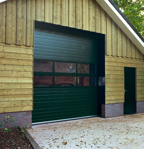 poarta sectionala verticala2